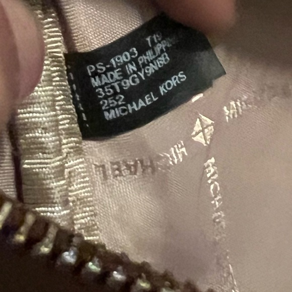 Michael Kors Kenly Medium Waist Pack Crossbody Signature Brown - Picture 12 of 15